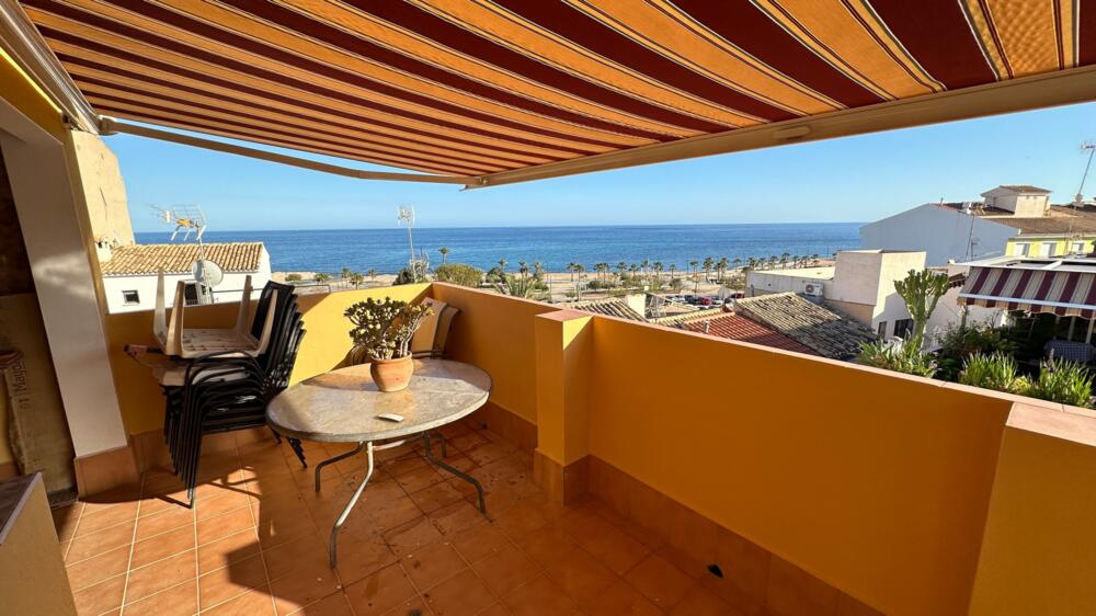 LLUM24 LLum24, Casa de pueblo cerca del mar con gran terraza Casa de pueblo Poble Nou Villajoyosa/Vila Joiosa (la)