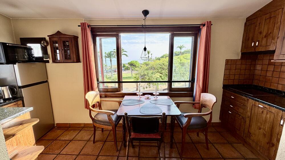 STE36-2 STE36-2, atico en primera línea con terraza en el casco antiguo Ático  Villajoyosa/Vila Joiosa (la)