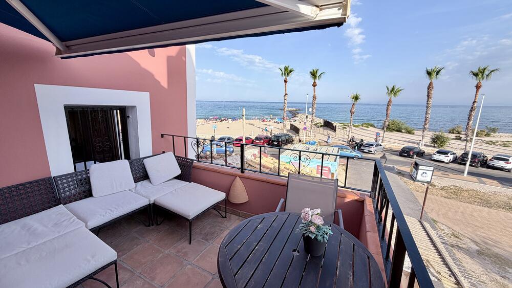 STE36-2 STE36-2, atico en primera línea con terraza en el casco antiguo Ático  Villajoyosa/Vila Joiosa (la)