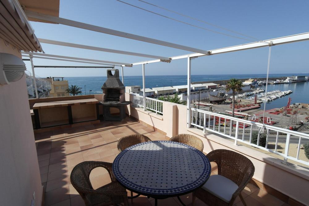 EST2 EST2,  Ático en el puerto de Villajoyosa Apartamento Puerto Villajoyosa/Vila Joiosa (la)