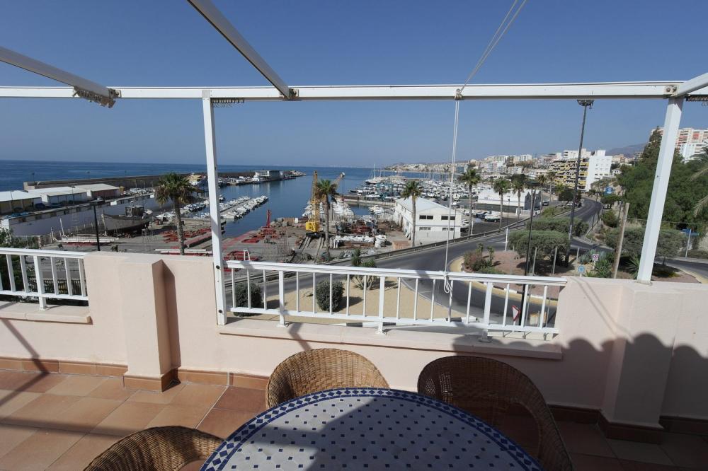 EST2 EST2,  Ático en el puerto de Villajoyosa Apartamento Puerto Villajoyosa/Vila Joiosa (la)