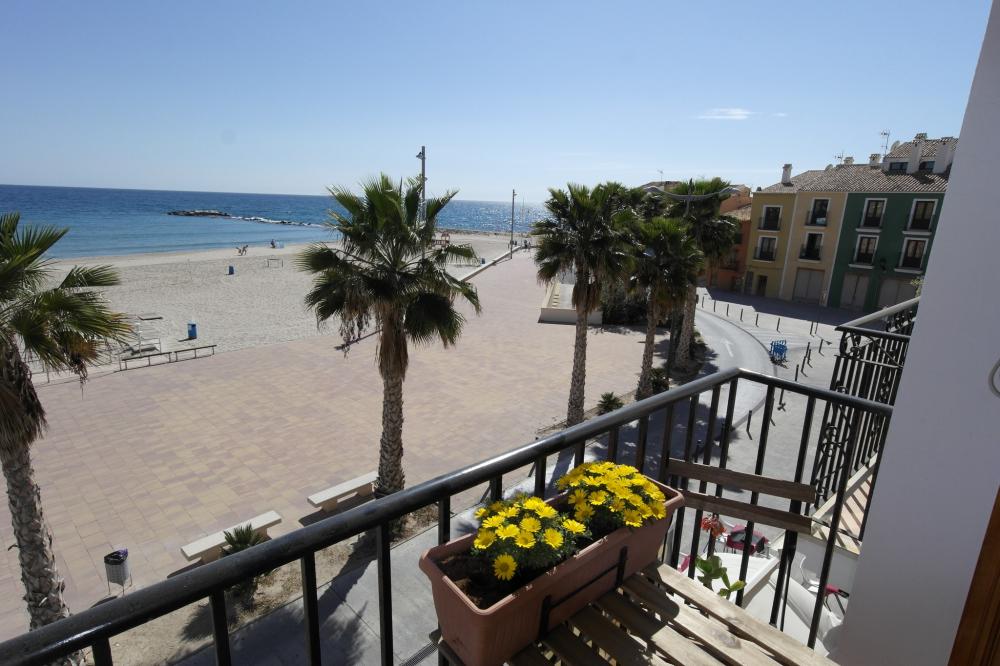 AR2B AR2B, Apartamento primera línea Arsenal 22 2B Apartamento calle arsenal villajoyosa Villajoyosa/Vila Joiosa (la) AR2B AR2B, Apartamento primera línea Arsenal 22 2B Apartamento calle arsenal villajoyosa Villajoyosa/Vila Joiosa (la)