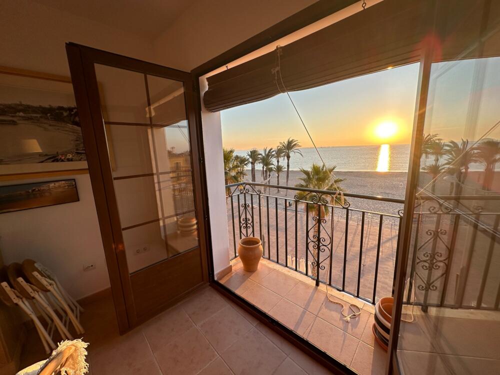 AR3B AR3B, Precioso y amplio apartamento en primera línea Apartamento casco antiguo-playa centro Villajoyosa/Vila Joiosa (la) AR3B AR3B, Precioso y amplio apartamento en primera línea Apartamento casco antiguo-playa centro Villajoyosa/Vila Joiosa (la)