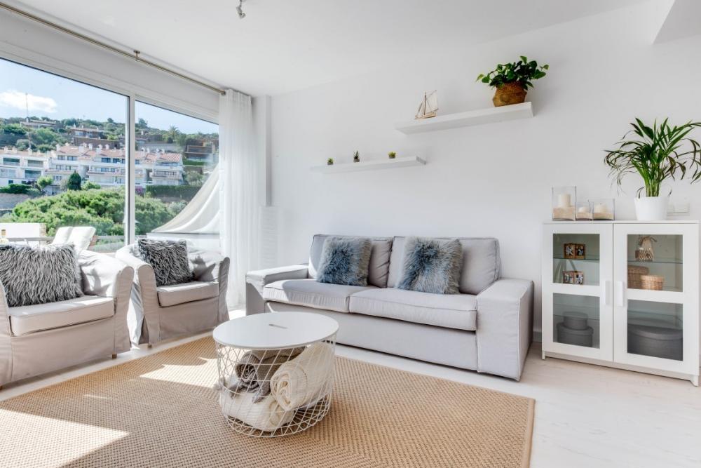 101.01 Ses Mimoses Apartamento recién reformado en el centro del pueblo con garaje, ideal para 4 personas. Apartamento Centre Cadaqués