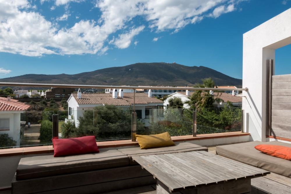 101.24 Es Caials Apartamento con una habitación, terraza y vistas al mar en Es Caials Apartamento Caials Cadaqués