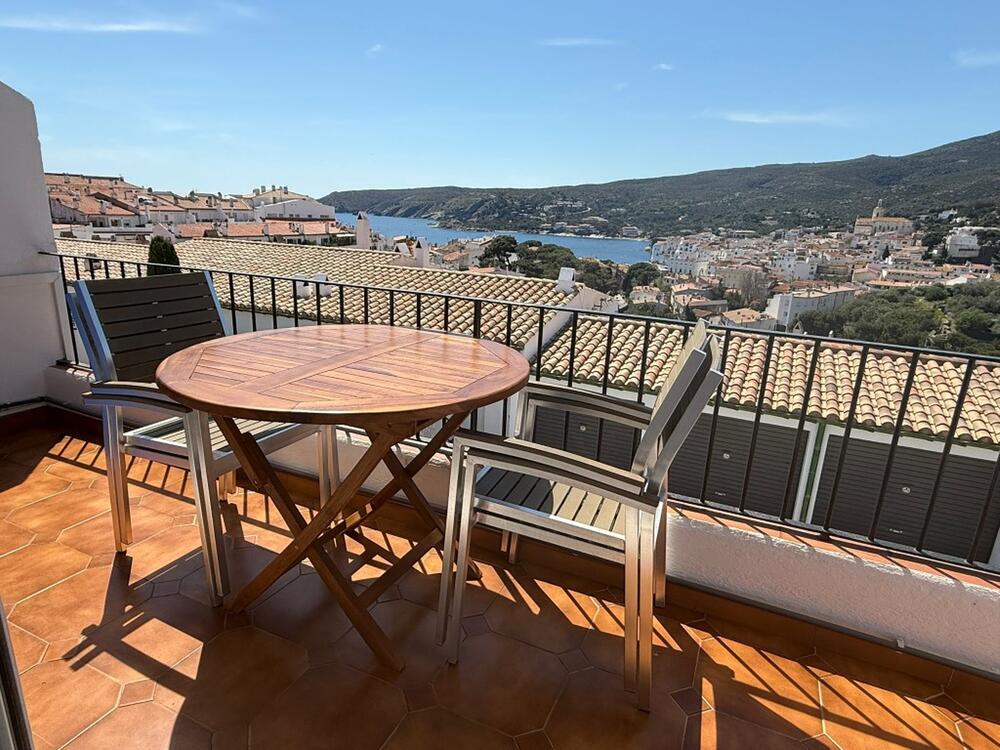 101.03 Verge de l-Esperanca Apartament de dues habitacions amb terrassa amb vistes al mar  Apartamento Carretera a Portligat Cadaqués