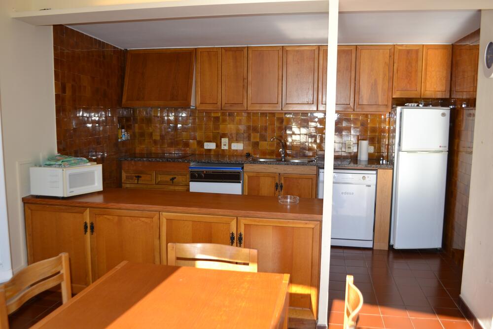 101.18 VICTOR RAHOLA Apartament de dues habitacions a primera línea a l´Av. Victor Rahola  Apartamento Es Colom Cadaqués