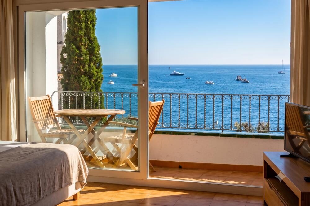 101.80 Passeig Apartament de dues habitacions a Es Passeig amb terrassa amb vistes al mar Apartamento Passeig Cadaqués 101.80 Passeig Apartament de dues habitacions a Es Passeig amb terrassa amb vistes al mar Apartamento Passeig Cadaqués
