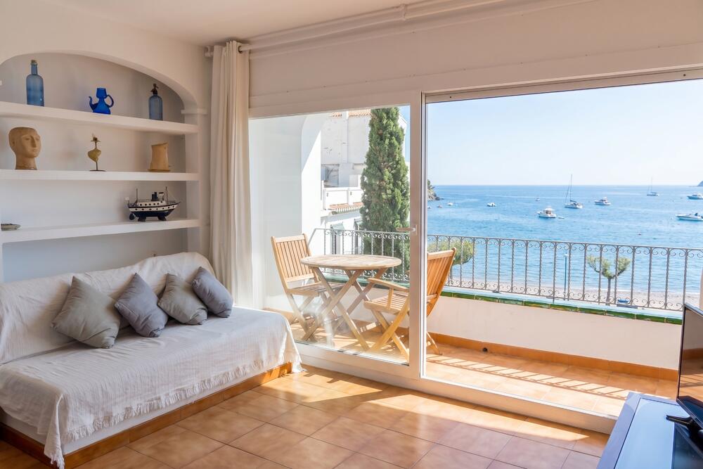 101.80 Passeig Apartament de dues habitacions a Es Passeig amb terrassa amb vistes al mar Apartamento Passeig Cadaqués
