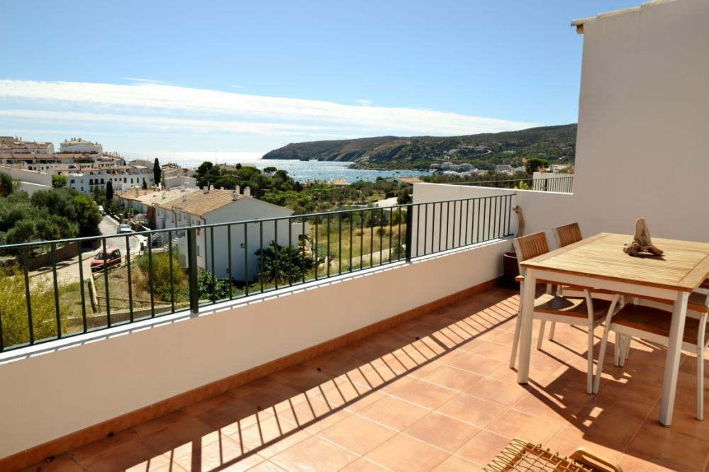 101.61 S Aguarda Heretat Apartamento con dos dormitorios y terraza con vistas al mar Apartamento Carretera Port Lligat Cadaqués