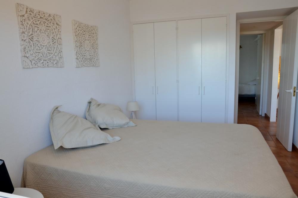 101.61 S Aguarda Heretat Apartamento con dos dormitorios y terraza con vistas al mar Apartamento Carretera Port Lligat Cadaqués