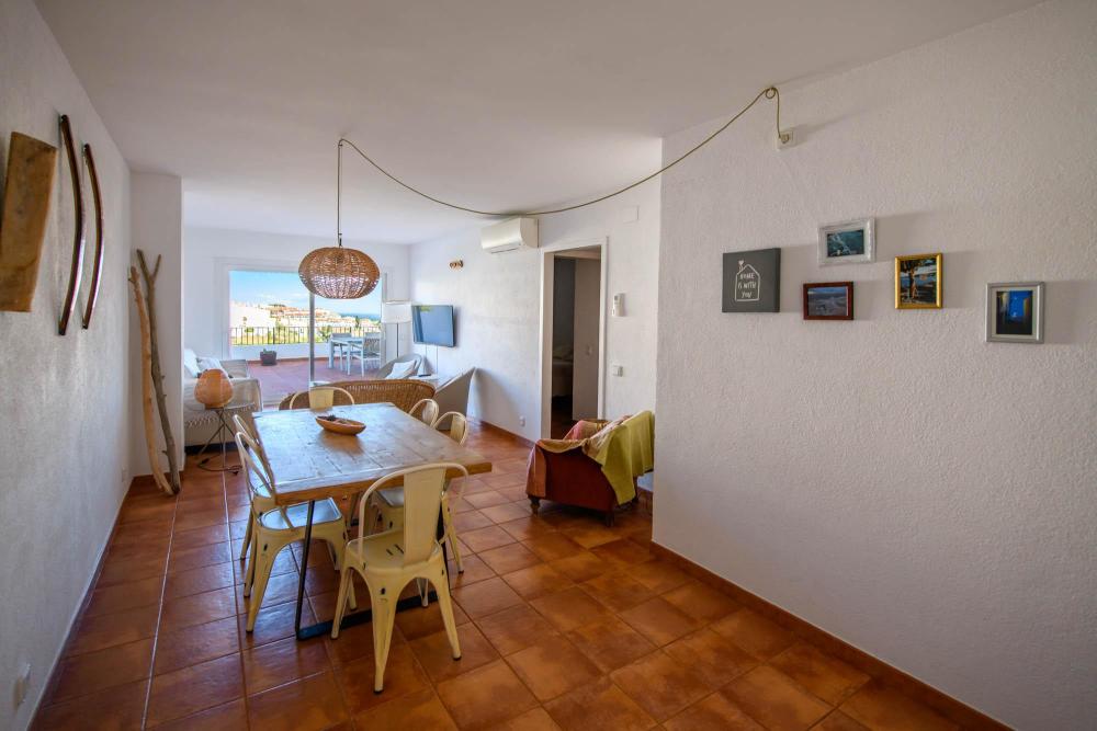 101.61 S Aguarda Heretat Apartamento con dos dormitorios y terraza con vistas al mar Apartamento Carretera a Portligat Cadaqués