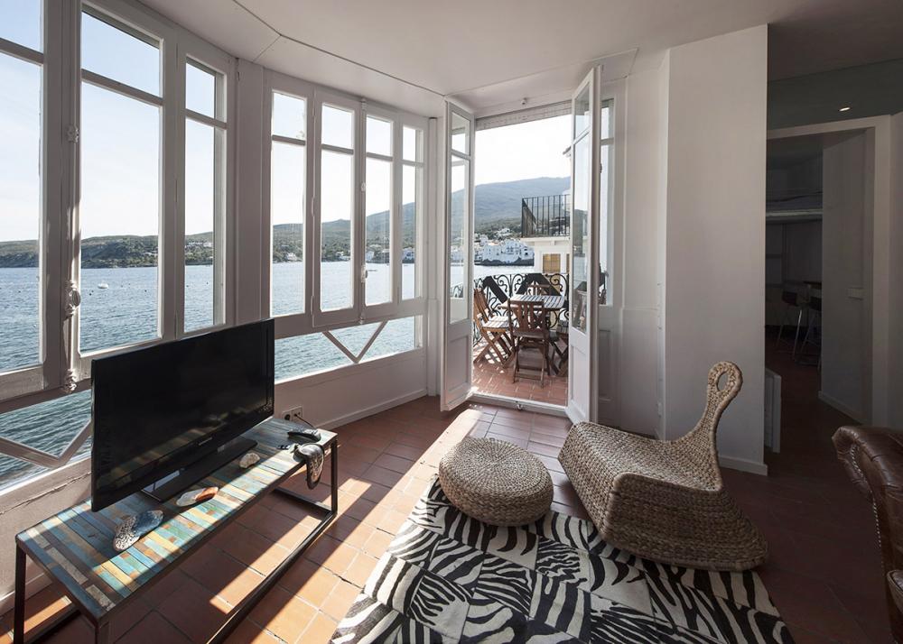 Apartamento con fantásticas vistas al mar.