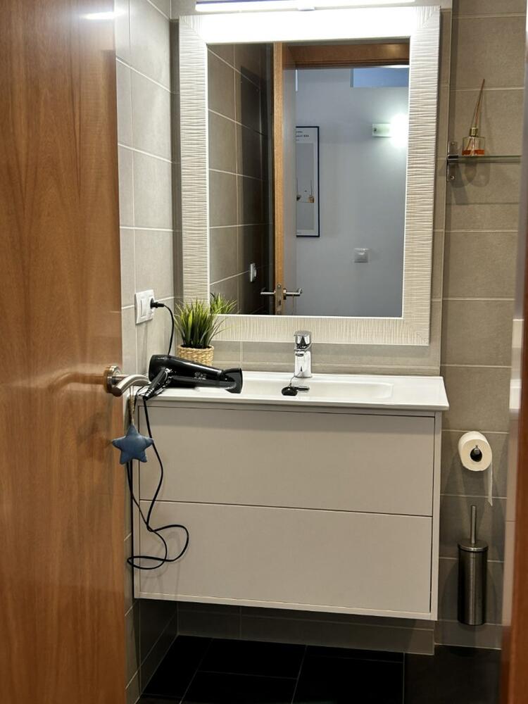 101.118 Trilla Apartament modern i funcional al centre de Cadaqués Apartamento CENTRE CADAQUÉS