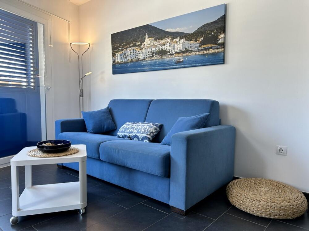101.118 Trilla Apartament modern i funcional al centre de Cadaqués Apartamento CENTRE CADAQUÉS