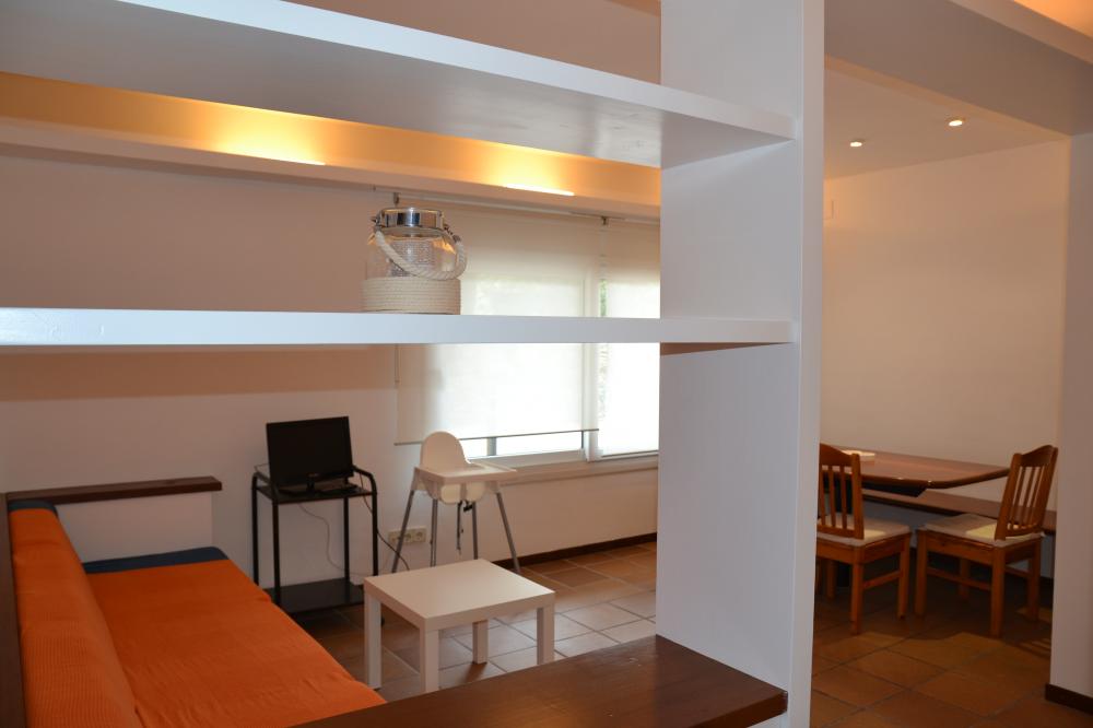 CASES BARATES Apartamento con 2 habitaciones dobles Apartamento  CADAQUES