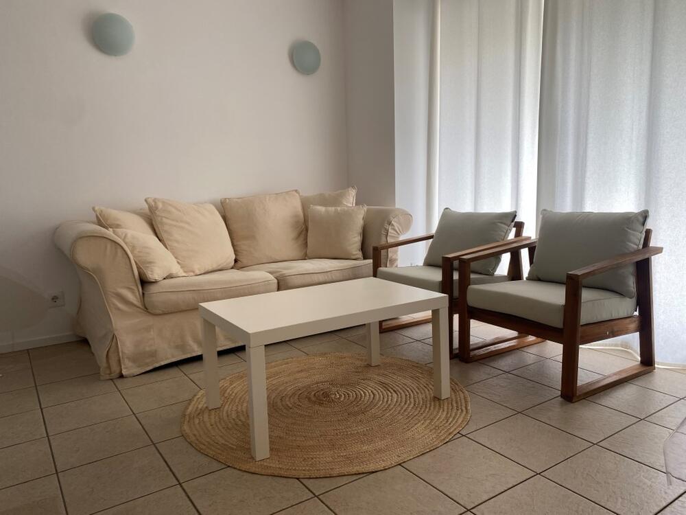 101.48 SA TARONGETA Apartament amb dos dormitoris situat a l'entrada del poble Apartamento Centre Cadaqués