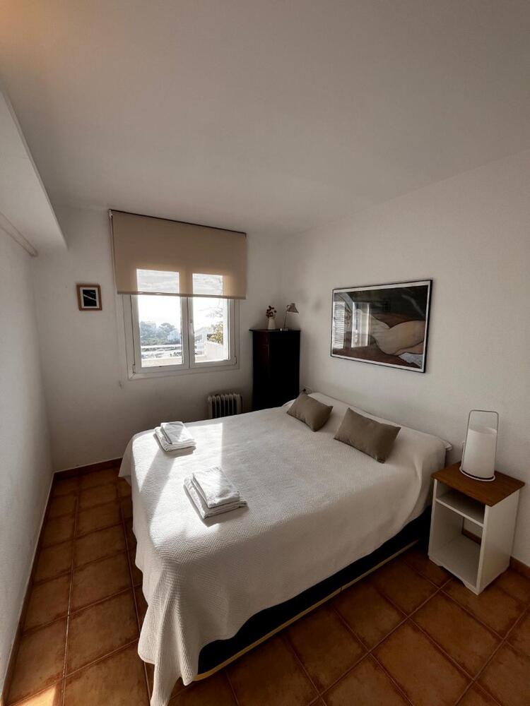 101.11 Carretera Port Lligat Apartament de dues habitacions i terrassa amb vistes al mar i plaça de pàrking  Apartamento Carretera Port Lligat Cadaqués