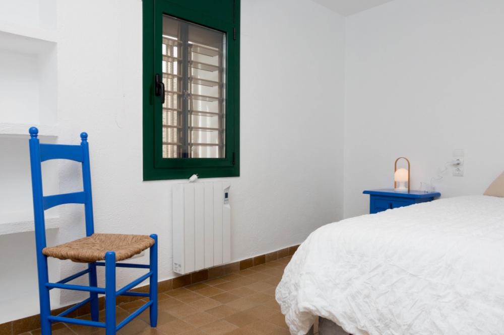 102.19 Carrer Pruna Casa con tres dormitorios en zona tranquila de Cadaqués Casa adosada Cap de Cadaqués Cadaqués