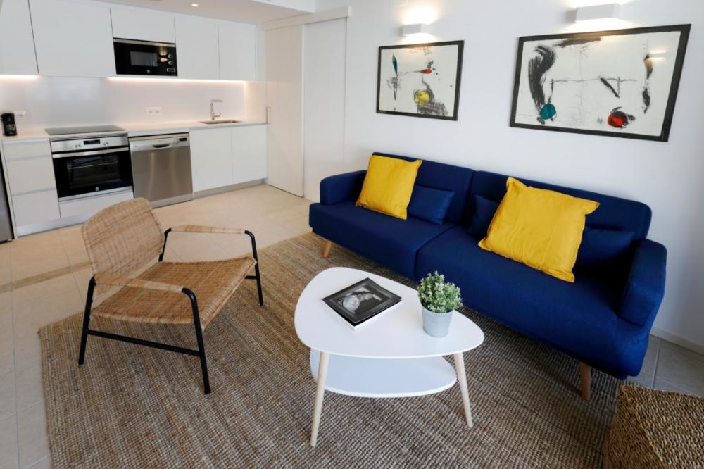 101-108 SA TARONGETA Apartamento reformado con dos dormitorios y amplia terraza Apartamento Entrada Cadaqués 101-108 SA TARONGETA Apartamento reformado con dos dormitorios y amplia terraza Apartamento Entrada Cadaqués