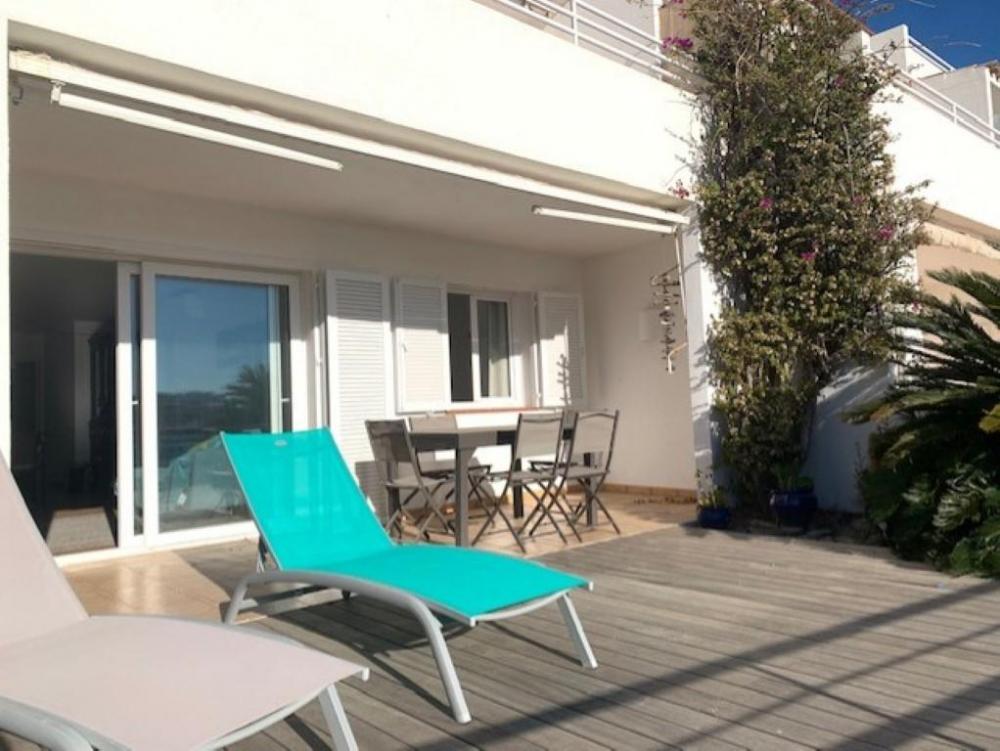 101.92 Carretera Port Lligat Apartamento para 4 personas con terraza, parking y vistas al mar Apartament SA GUARDA Cadaqués