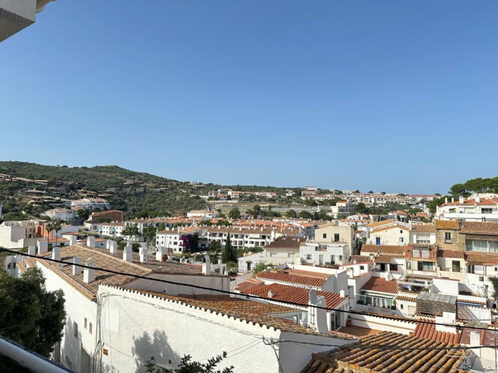 101.08 CARRER SOLITARI Apartament d´ús temporal per a 6 persones amb vistes al mar Apartment Solitari Cadaqués