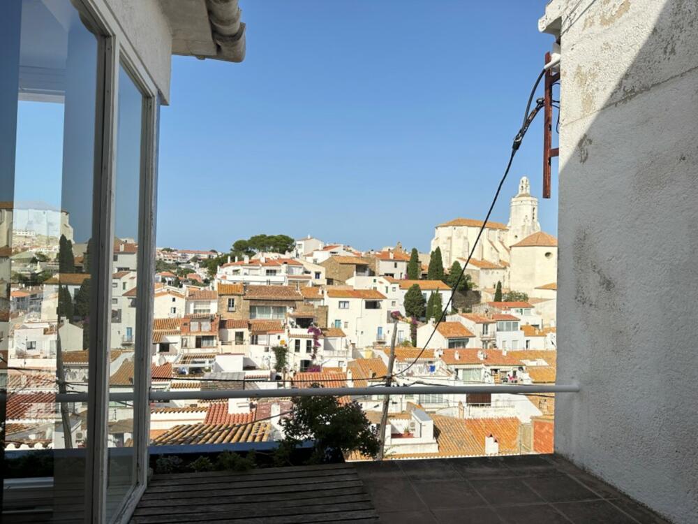 101.08 CARRER SOLITARI Apartament d´ús temporal per a 6 persones amb vistes al mar Apartment Solitari Cadaqués