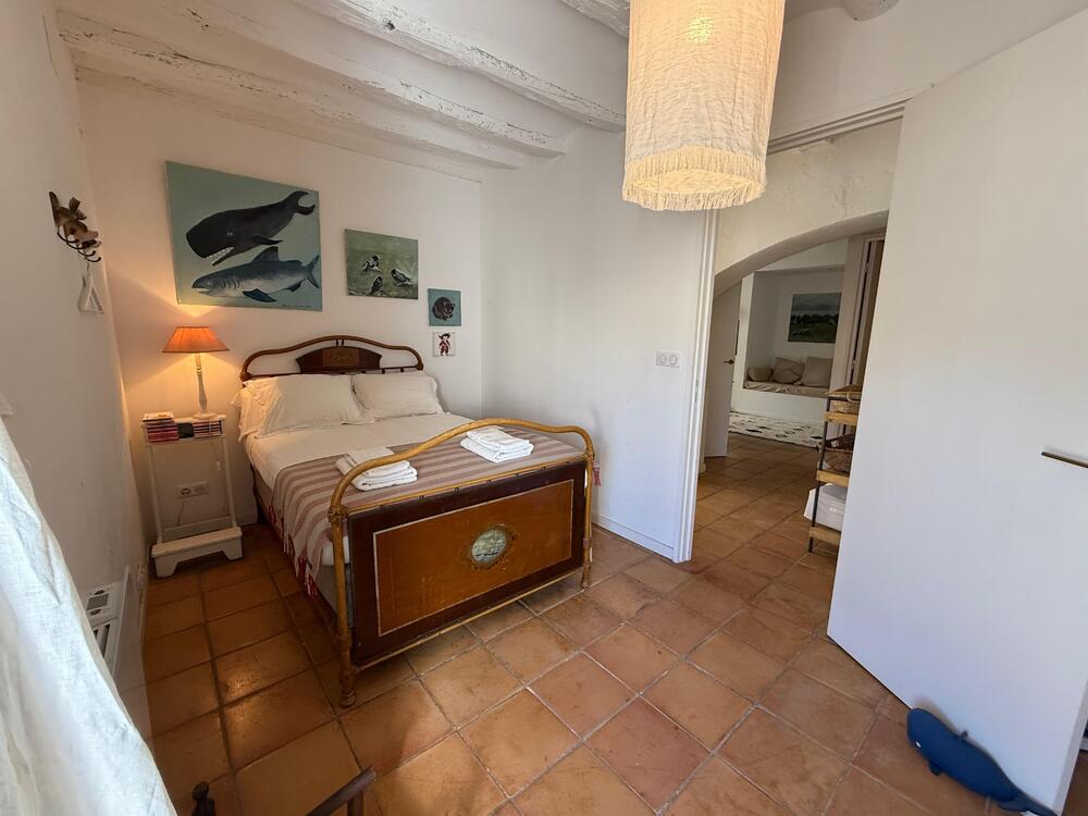 102.22 SOLITARI Bonica casa de poble amb espectaculars vistes per a 10 persones Maison de village SOLITARI Cadaqués