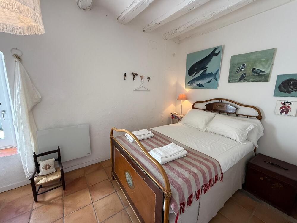 102.22 SOLITARI Bonica casa de poble amb espectaculars vistes per a 10 persones Maison de village SOLITARI Cadaqués