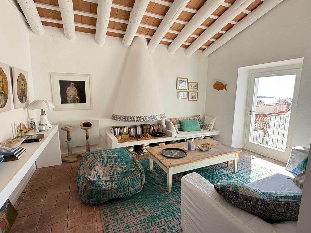 102.22 SOLITARI Bonica casa de poble amb espectaculars vistes per a 10 persones Maison de village SOLITARI Cadaqués