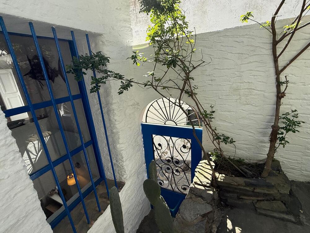 102.22 SOLITARI Bonica casa de poble amb espectaculars vistes per a 10 persones Maison de village SOLITARI Cadaqués