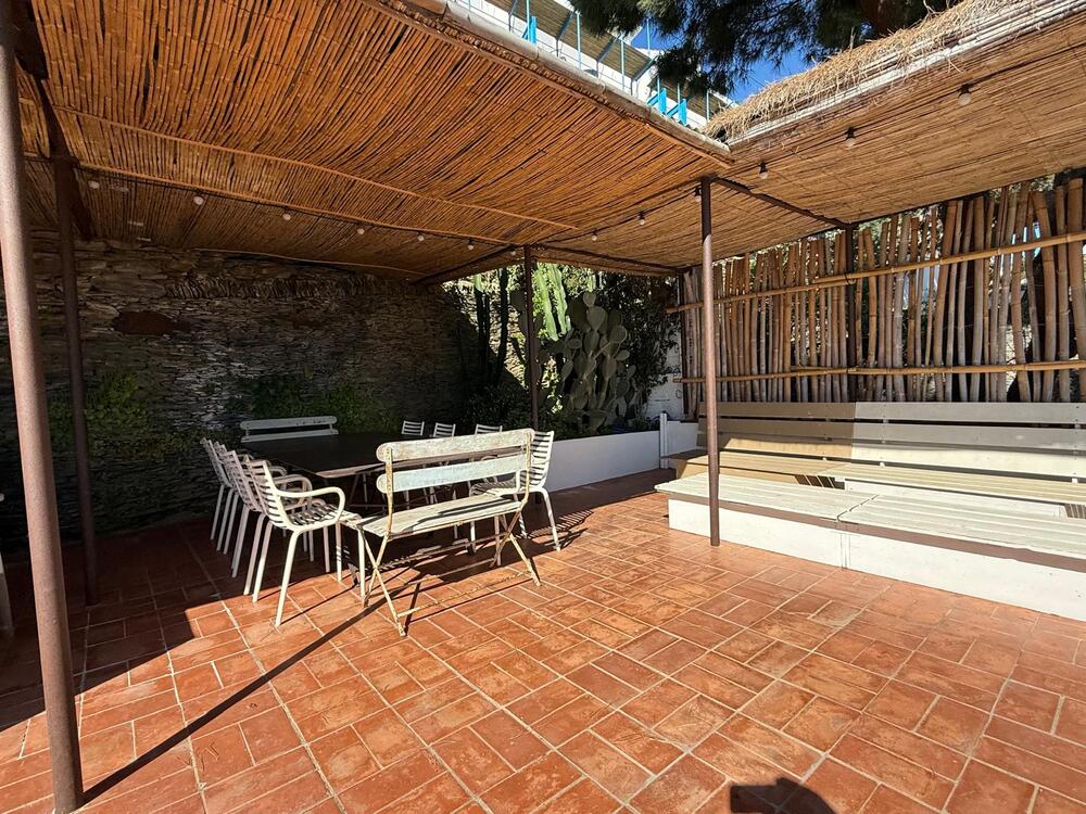 102.22 SOLITARI Bonica casa de poble amb espectaculars vistes per a 10 persones Maison de village SOLITARI Cadaqués