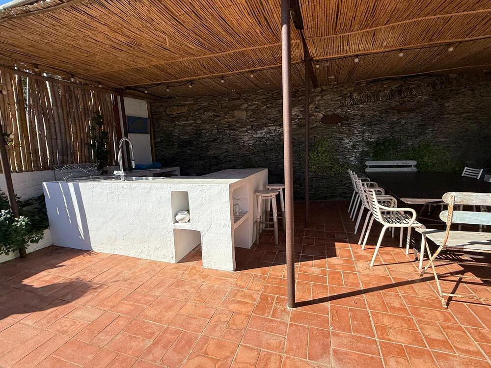 102.22 SOLITARI Bonica casa de poble amb espectaculars vistes per a 10 persones Maison de village SOLITARI Cadaqués