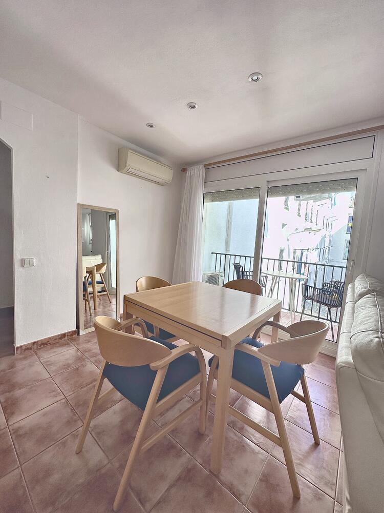 SERINYANA 1 APARTAMENT AL CENTRE DE CADAQUÉS Apartamento Cadaqués SERINYANA 1 APARTAMENT AL CENTRE DE CADAQUÉS Apartamento Cadaqués