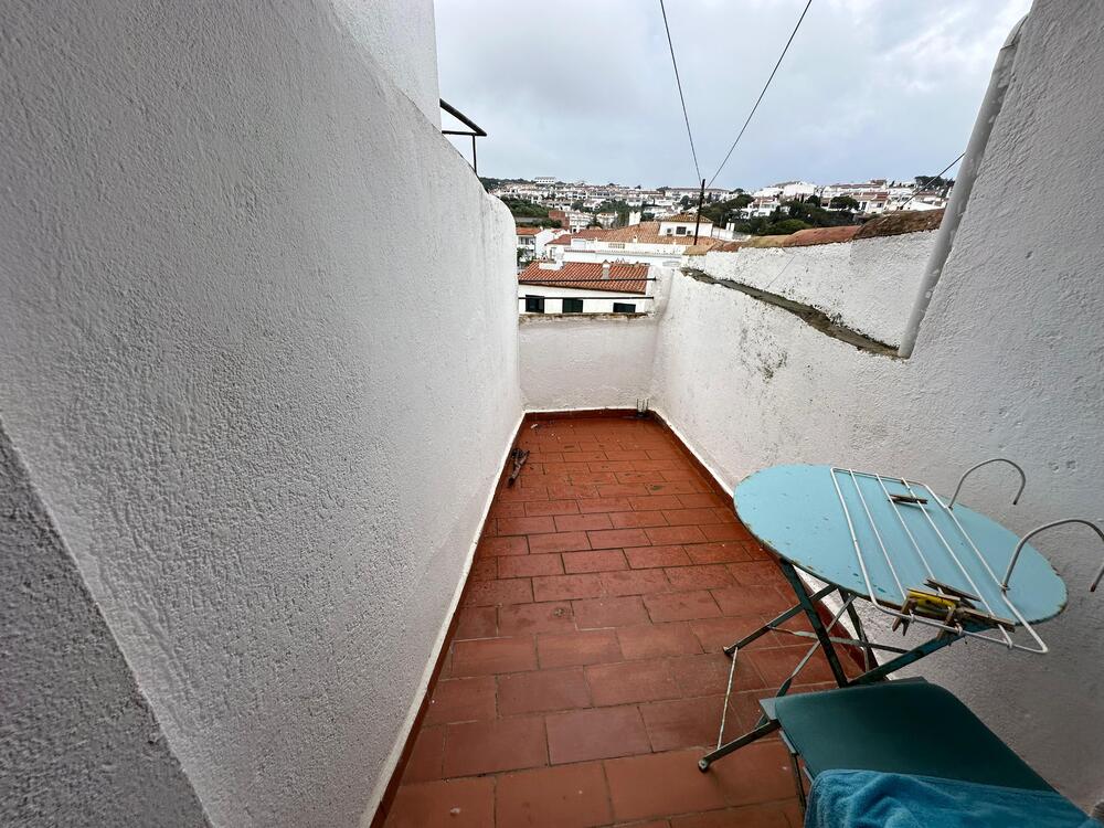 CASA BELLAIRE CASA DE POBLE AMB LOCAL COMERCIAL Village house  Cadaqués