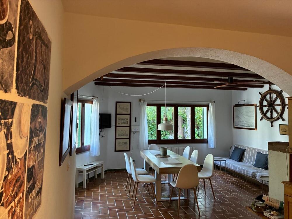 102.18 Carrer Roger de Lluria Bonica casa per a 8 persones amb jardí Casa aislada / Villa  Cadaqués
