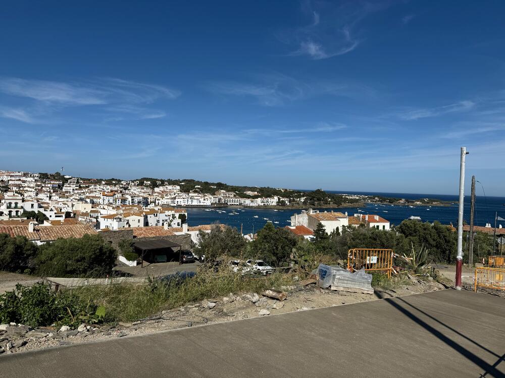 SOLAR ES COLOMER Terreny exclusiu amb vistes al mar Terreno  Cadaqués