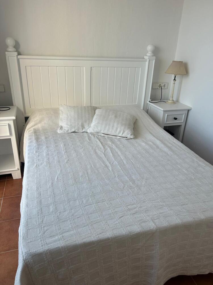 101.78 ES TROP Allotjament compartit a zona tranquil·la de 3 habitacions i vistes a un minut de la platja de s'Arenella Apartment CAIALS Cadaqués