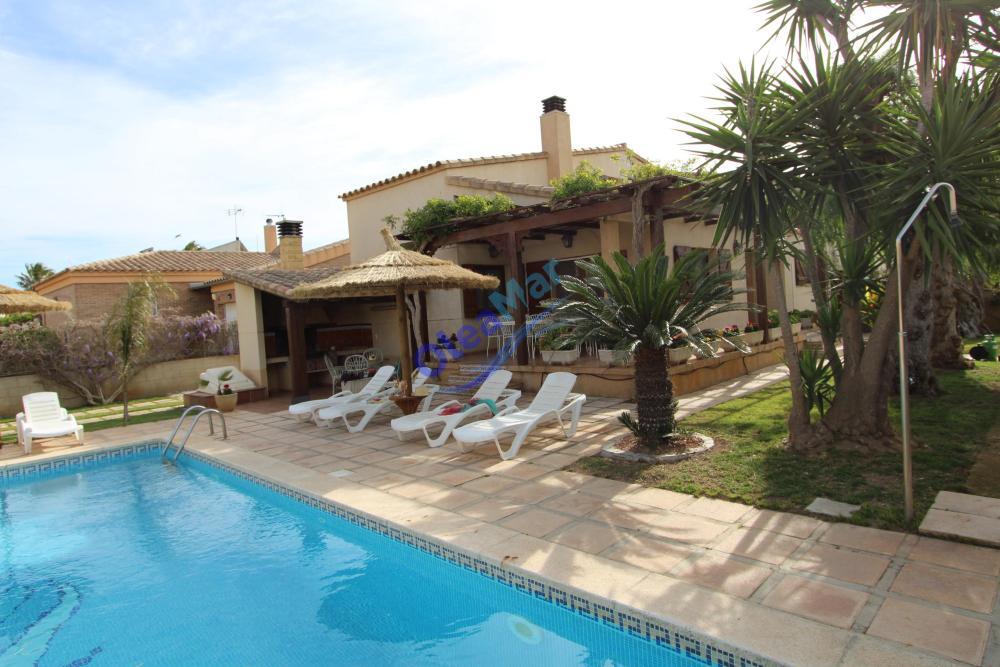 022 ESTHER Casa aislada / Villa RIUMAR Delta de l'ebre 022 ESTHER Casa aislada / Villa RIUMAR Delta de l'ebre