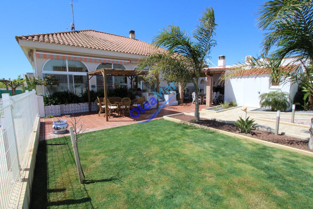 085 LA PERLA Casa aislada / Villa RIUMAR Delta de l'Ebre 085 LA PERLA Casa aislada / Villa RIUMAR Delta de l'Ebre