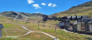 CANI043 43 Canigou Appartement  Encamp