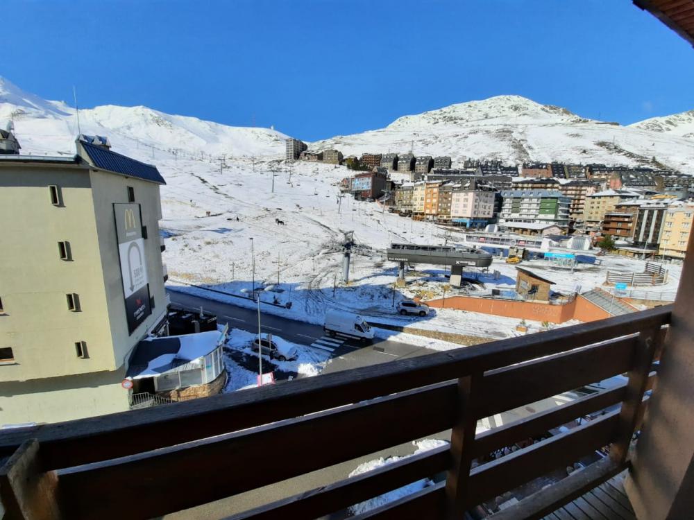 CANI043 43 Canigou Appartement  Encamp