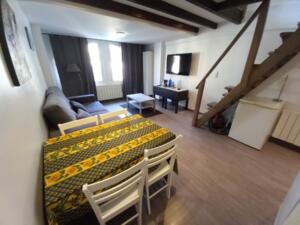 GRIF053 53 Griffon Appartement  Pas de la Casa