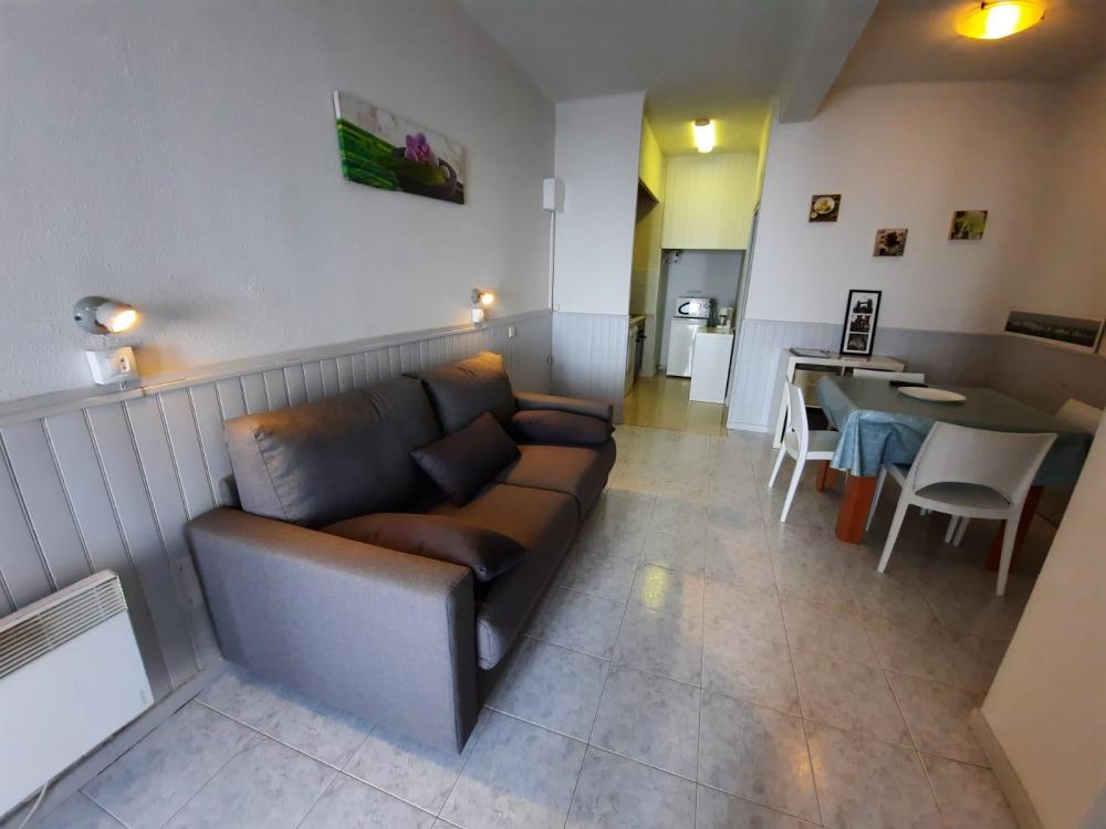 TROI001 1 Trois Etoiles Studio  Pas de la Casa