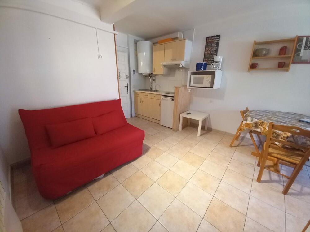TROI026 26 Trois Etoiles Studio  Pas de la Casa
