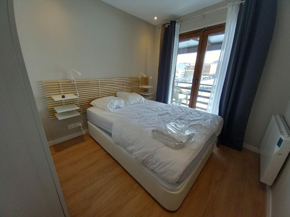 VELA03E 3E Velasquez Appartement  Pas de la Casa