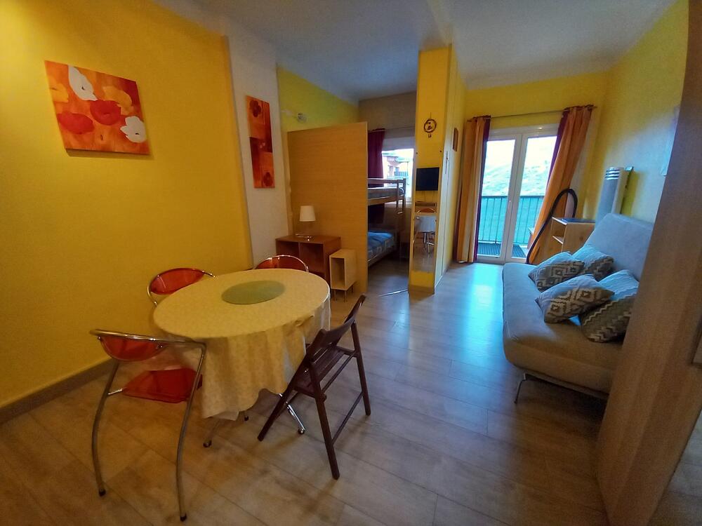 TROI031 31 Trois Etoiles Studio  Pas de la Casa