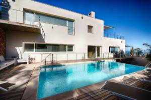 126 B-125 Casa Monica 14p Detached house / Villa Costa Brava Begur