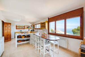 185 B-525 Villa Victoria Detached house / Villa Costa Brava Begur