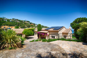 199 B-801 Villa Brun Detached house / Villa Costa Brava Begur